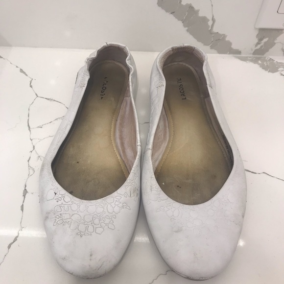 Lacoste flats - Picture 1 of 3